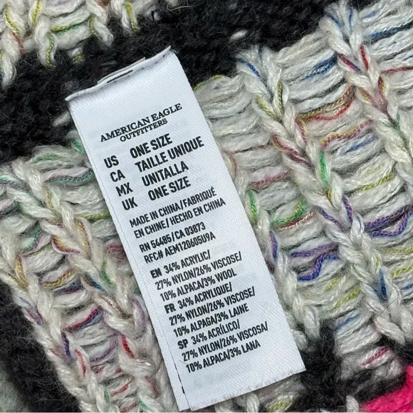 Women’s “American Eagle Outfitters” Winter Scarf | #S18 - Picture 4 of 6